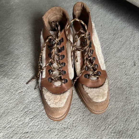 Nwt Bernardo Sawyer Shearling Boots size 6.5 - Picture 4 of 7